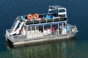 Patio_Pontoon Patio_Pontoon